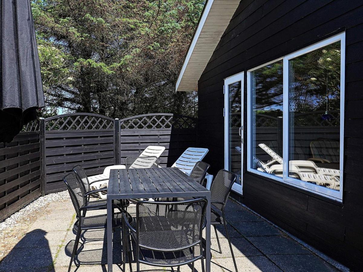 4 Person Holiday Home In L Kken Løkken Esterno foto